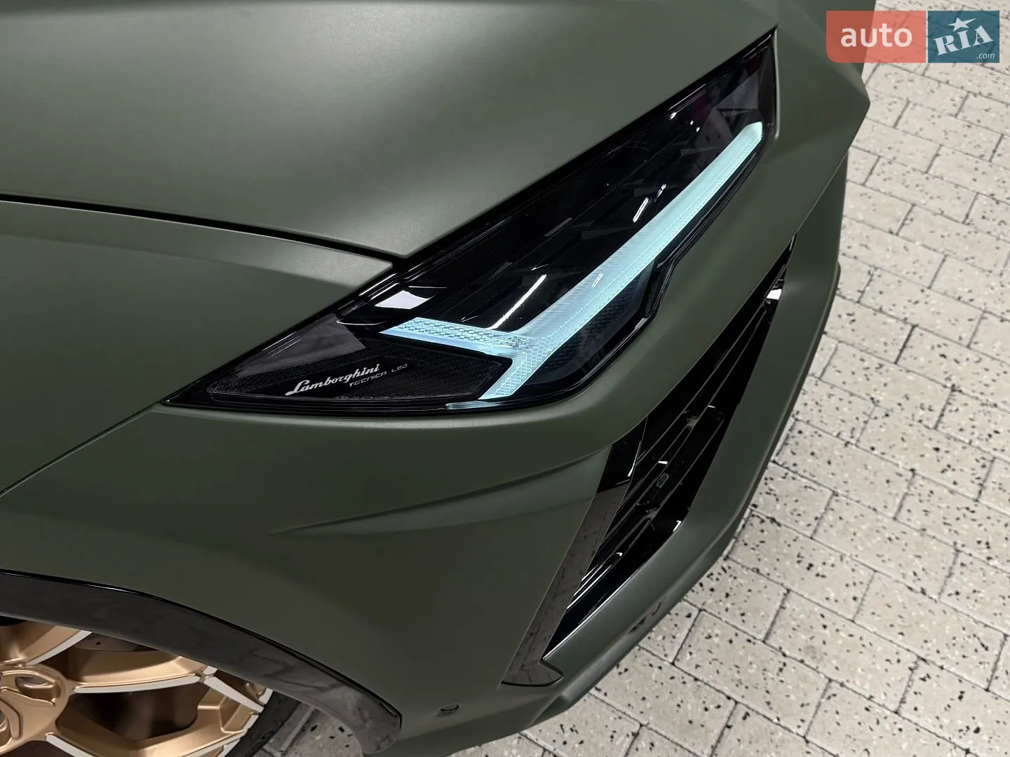 2020 Lamborghini Urus Concept - мініатюра 17