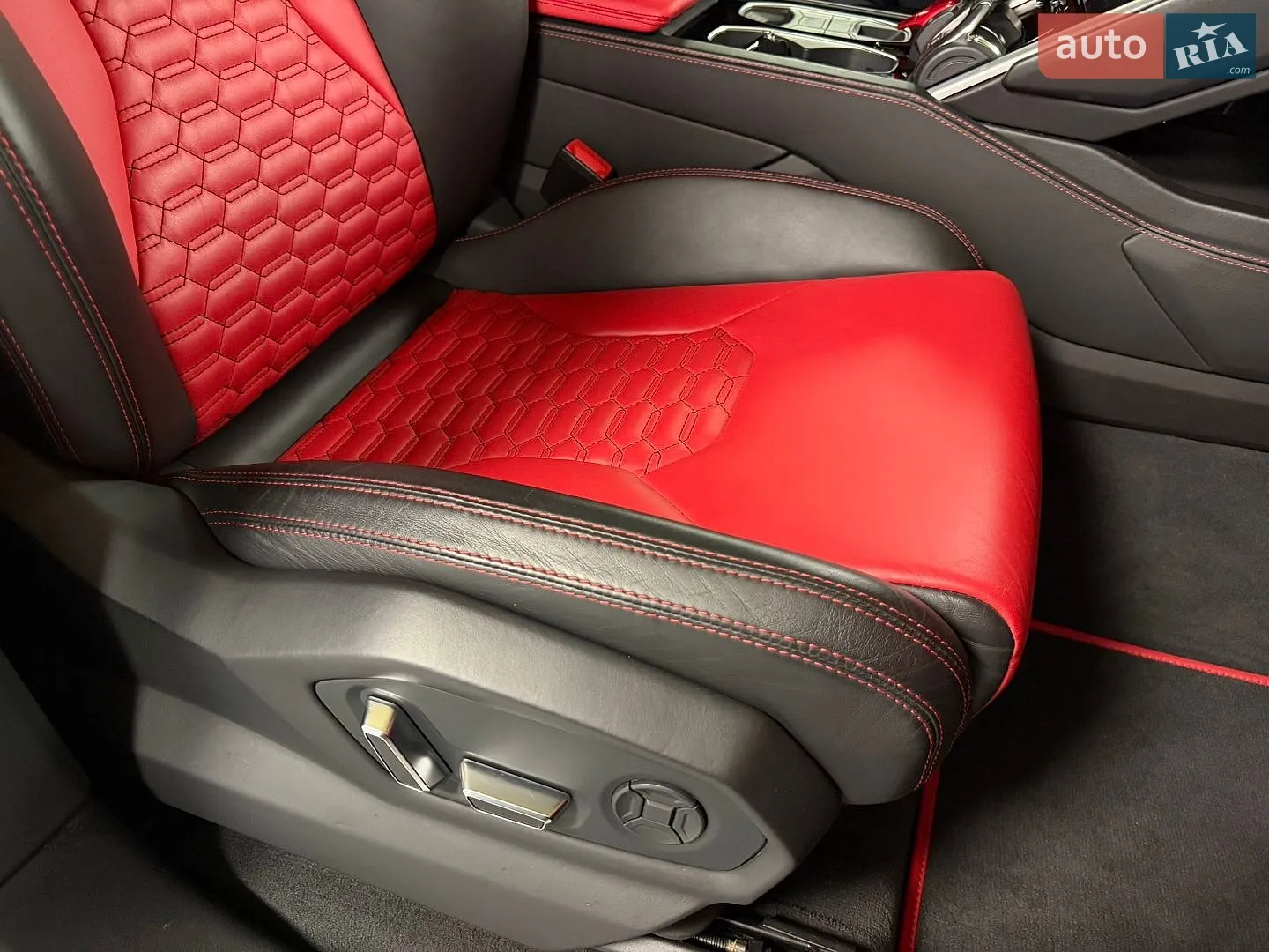 2020 Lamborghini Urus Concept - мініатюра 42