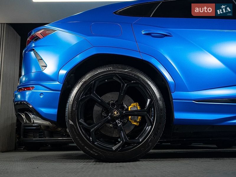 Внедорожник / Кроссовер Lamborghini Urus 2019 в Одессе