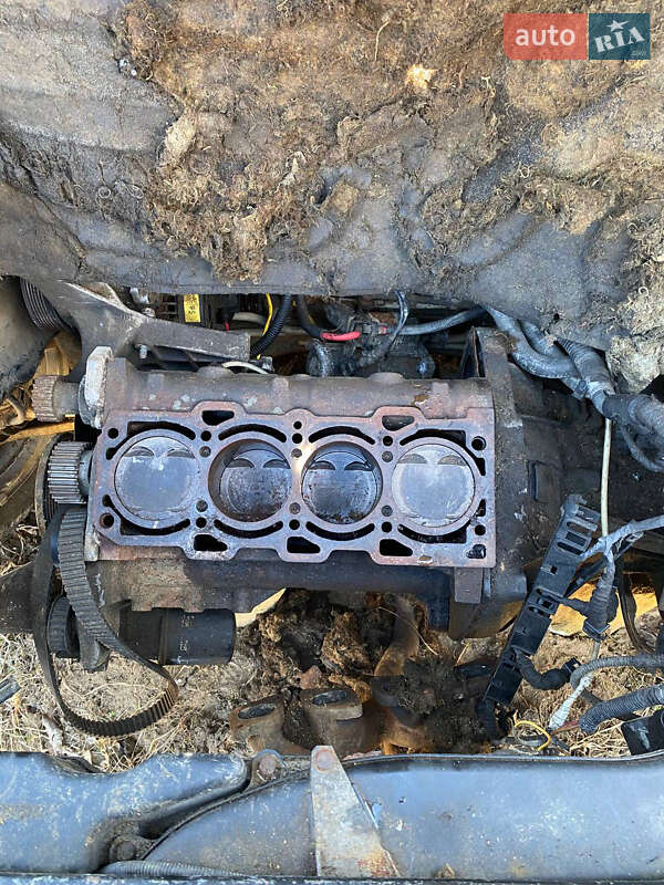 Седан Lancia Dedra 1993 в Сколе