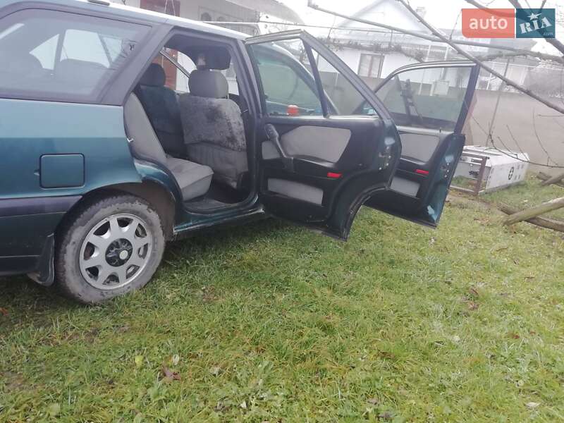 Хетчбек Lancia Dedra 1996 в Івано-Франківську