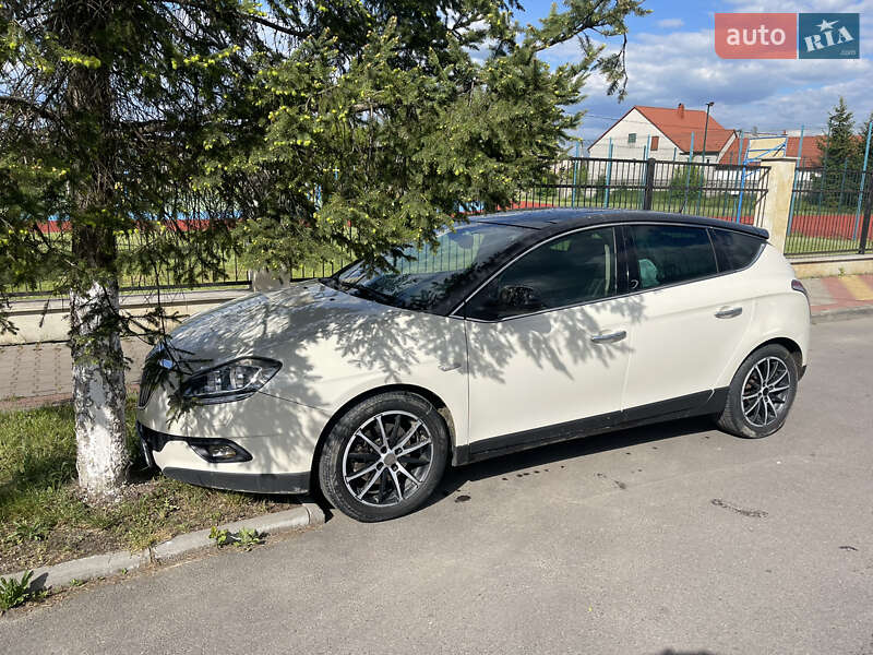 Хетчбек Lancia Delta 2010 в Львові