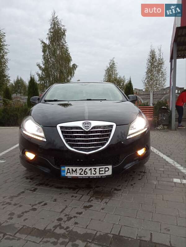 Хэтчбек Lancia Delta 2014 в Олевске