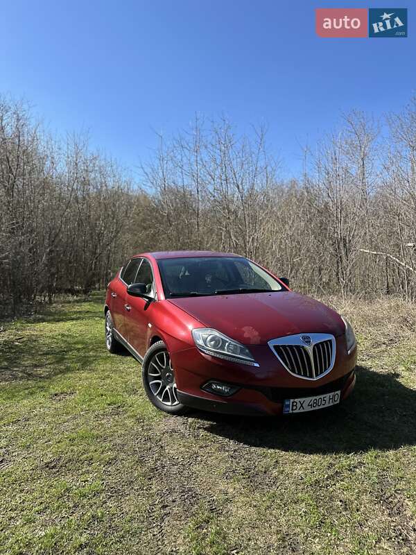 Хетчбек Lancia Delta 2008 в Кам'янець-Подільському