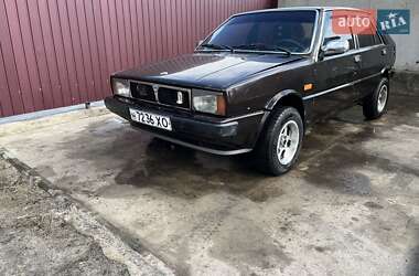 Хэтчбек Lancia Delta 1987 в Татарбунарах
