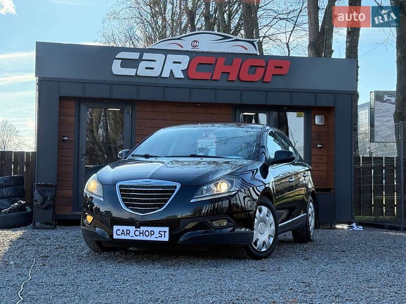 Хэтчбек Lancia Delta 2008 в Стрые