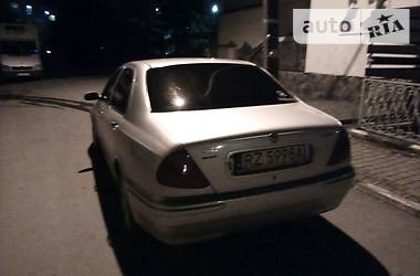 Седан Lancia Lybra 2001 в Стрые