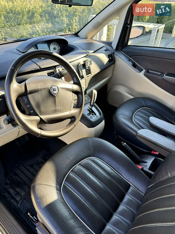 Універсал Lancia Musa 2007 в Хусті