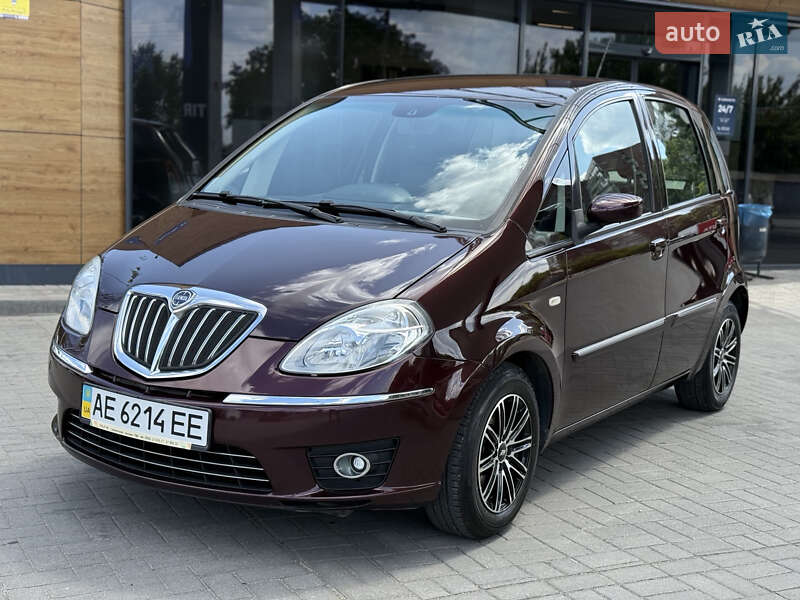 Мікровен Lancia Musa 2009 в 