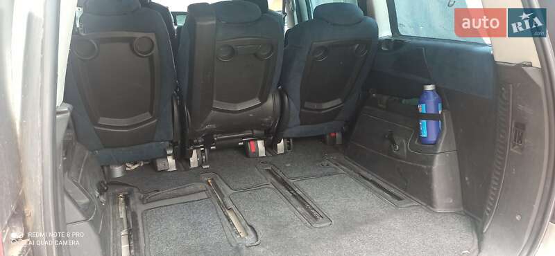 Минивэн Lancia Phedra 2004 в Одессе