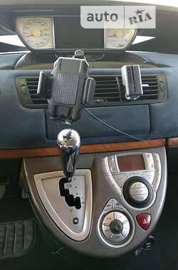 Минивэн Lancia Phedra 2008 в 