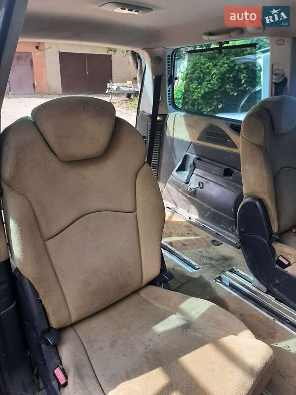 Минивэн Lancia Phedra 2004 в Ивано-Франковске