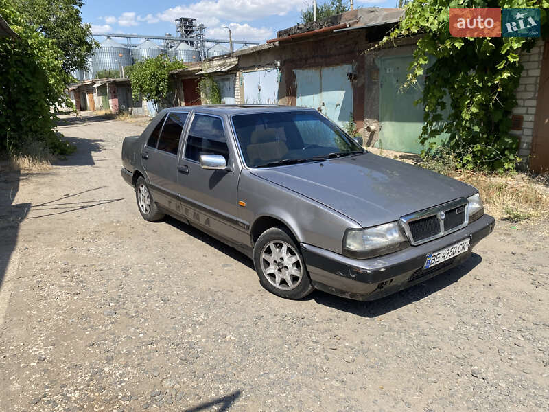 Lancia Thema 1990