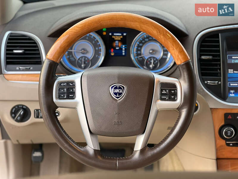 Седан Lancia Thema 2012 в Хусте фото 18 Седан Lancia Thema 2012 в Хусте