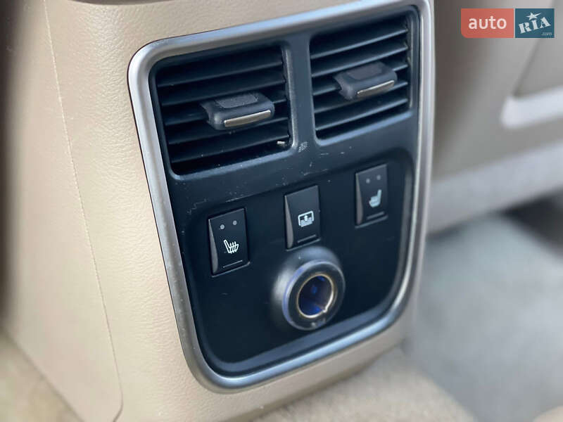 Седан Lancia Thema 2012 в Хусте фото 26 Седан Lancia Thema 2012 в Хусте