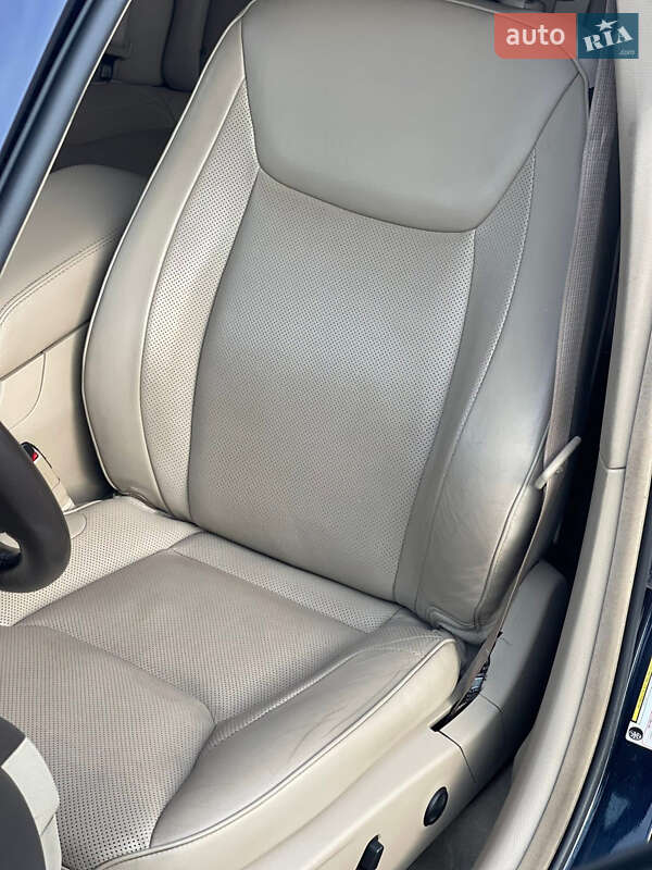 Седан Lancia Thema 2012 в Хусте фото 24 Седан Lancia Thema 2012 в Хусте