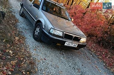 Седан Lancia Thema 1990 в Днепре