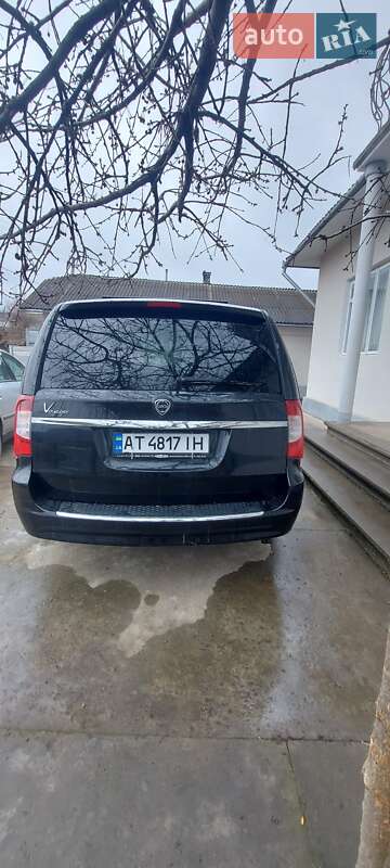 Минивэн Lancia Voyager 2011 в Городенке фото 8 Минивэн Lancia Voyager 2011 в Городенке