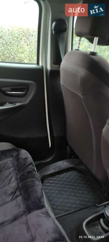 Хетчбек Lancia Ypsilon 2013 в Києві фото 14 Хетчбек Lancia Ypsilon 2013 в Києві