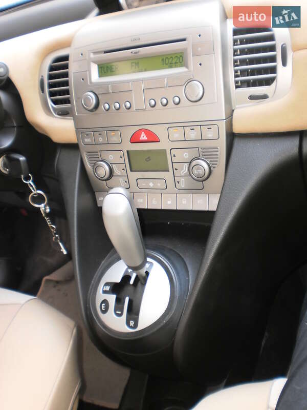 Хэтчбек Lancia Ypsilon 2008 в Одессе