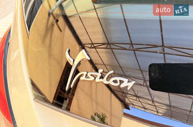 Хетчбек Lancia Ypsilon 2012 в 