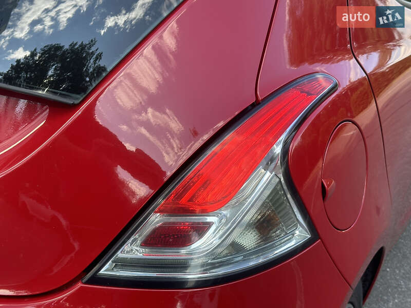 Хетчбек Lancia Ypsilon 2012 в Києві