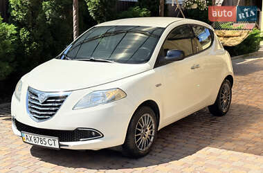 Хэтчбек Lancia Ypsilon 2012 в Харькове