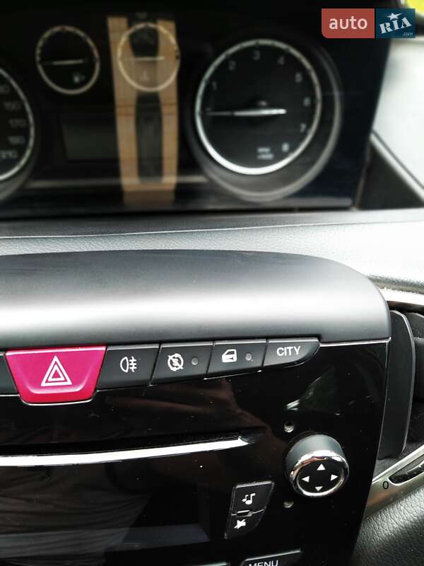 Хэтчбек Lancia Ypsilon 2012 в Ровно