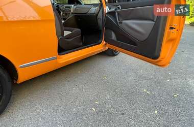Хэтчбек Lancia Ypsilon 2008 в 