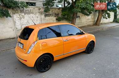 Хэтчбек Lancia Ypsilon 2008 в Киеве