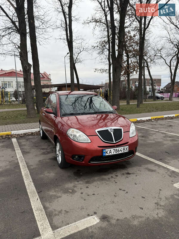 Хэтчбек Lancia Ypsilon 2008 в Софиевской Борщаговке