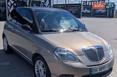 Хэтчбек Lancia Ypsilon 2008 в Дубно