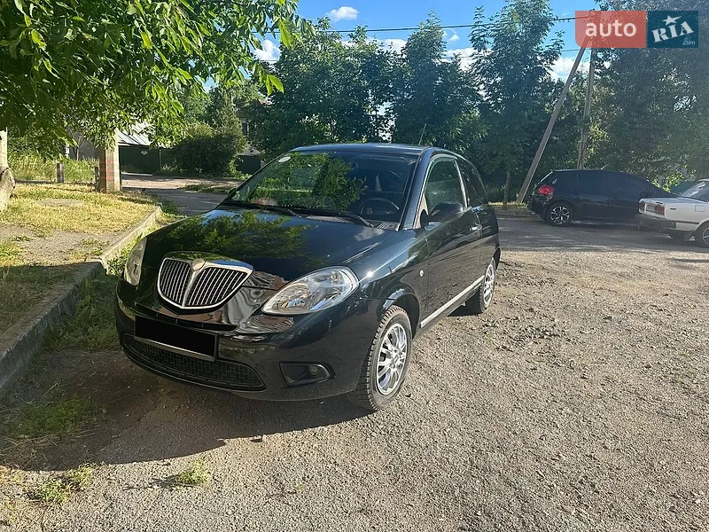 Lancia Ypsilon 2008