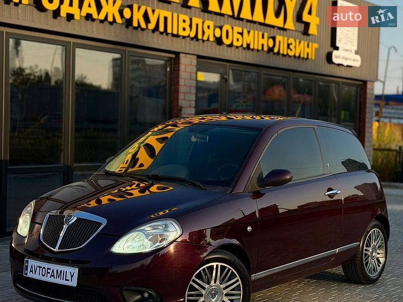 Lancia Ypsilon, фото из объявления
