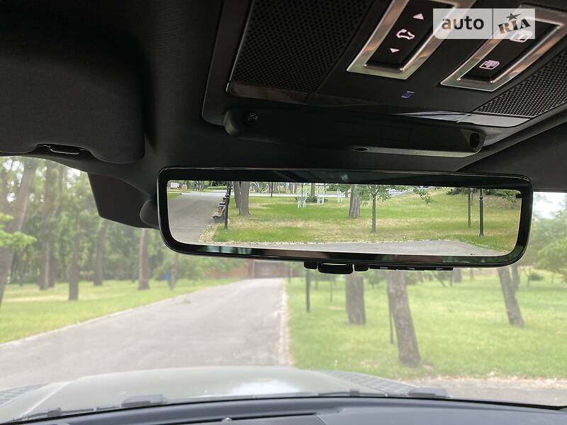 Внедорожник / Кроссовер Land Rover Defender 2020 в Киеве