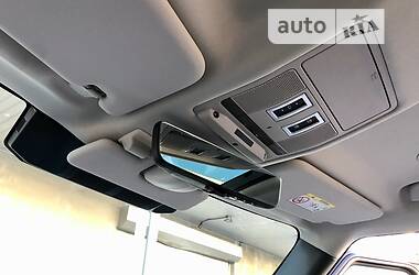 Внедорожник / Кроссовер Land Rover Defender 2020 в 