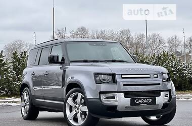 Внедорожник / Кроссовер Land Rover Defender 2022 в 