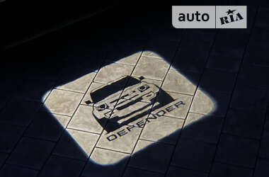 Внедорожник / Кроссовер Land Rover Defender 2022 в 