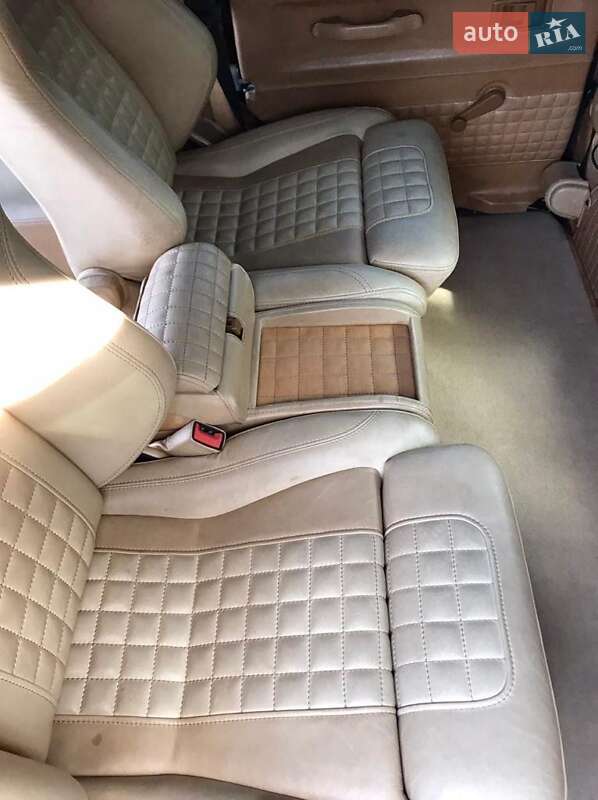 Позашляховик / Кросовер Land Rover Defender 2007 в Одесі фото 9 Позашляховик / Кросовер Land Rover Defender 2007 в Одесі