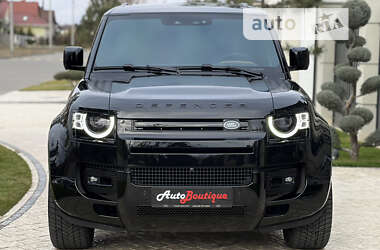 Внедорожник / Кроссовер Land Rover Defender 2022 в 