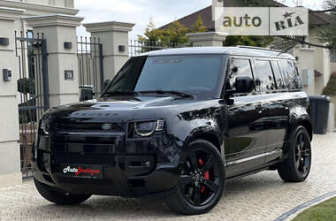 Внедорожник / Кроссовер Land Rover Defender 2022 в 