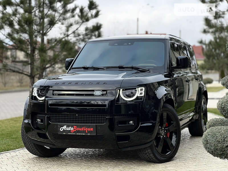 Внедорожник / Кроссовер Land Rover Defender 2022 в 