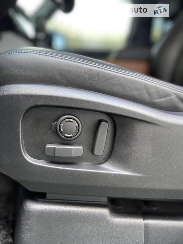 Внедорожник / Кроссовер Land Rover Defender 2020 в Одессе