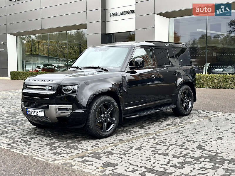Land Rover Defender 2022