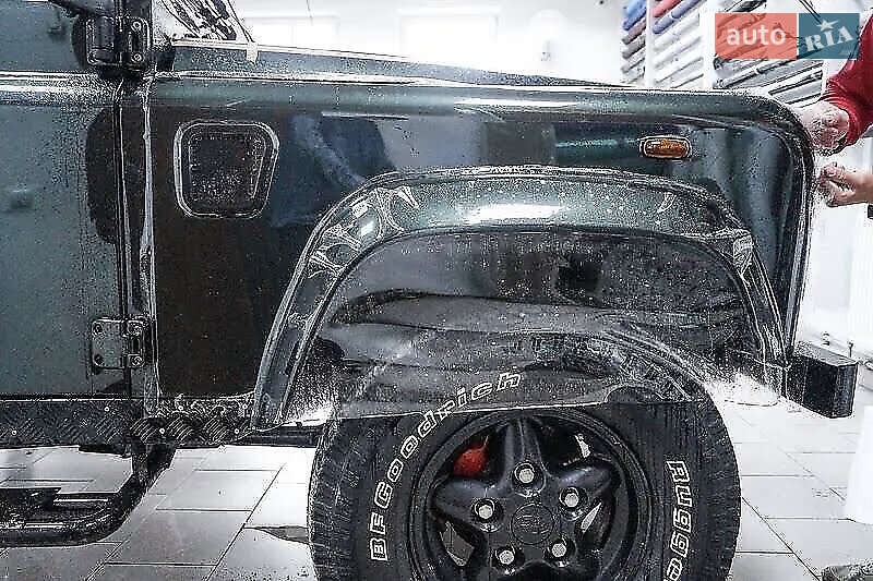 Пікап Land Rover Defender 2003 в Яремчі