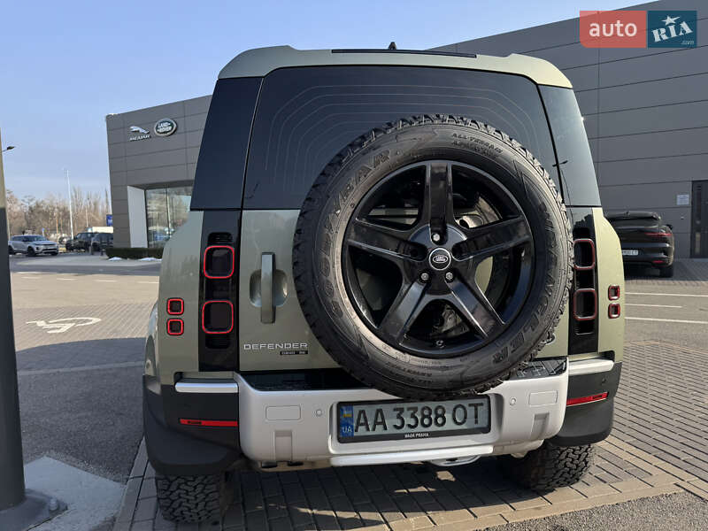 Внедорожник / Кроссовер Land Rover Defender 2020 в Киеве