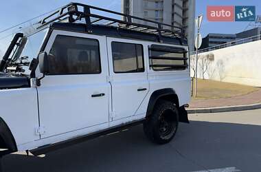 Внедорожник / Кроссовер Land Rover Defender 2008 в 