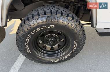 Внедорожник / Кроссовер Land Rover Defender 2008 в 