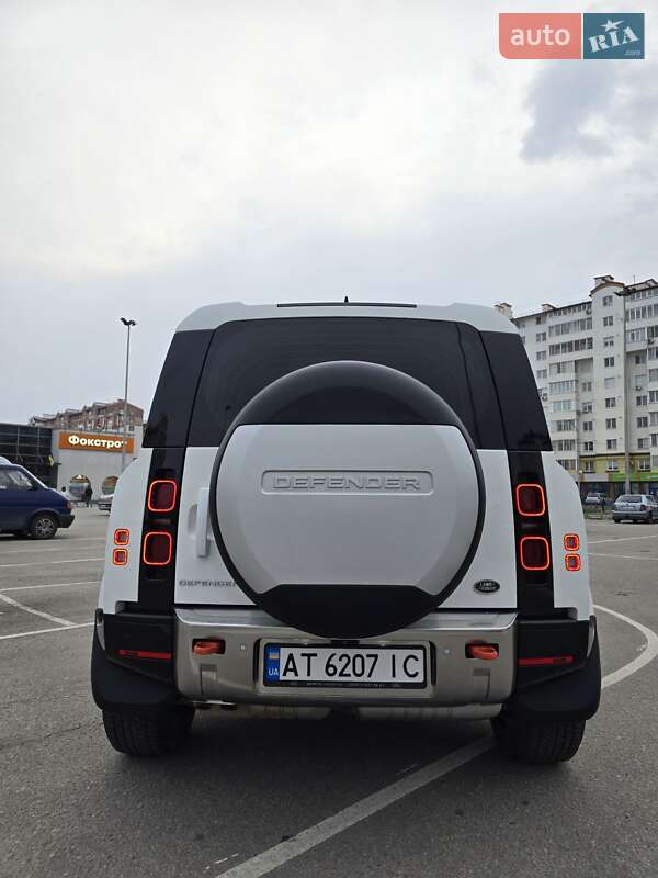 Позашляховик / Кросовер Land Rover Defender 2022 в Івано-Франківську