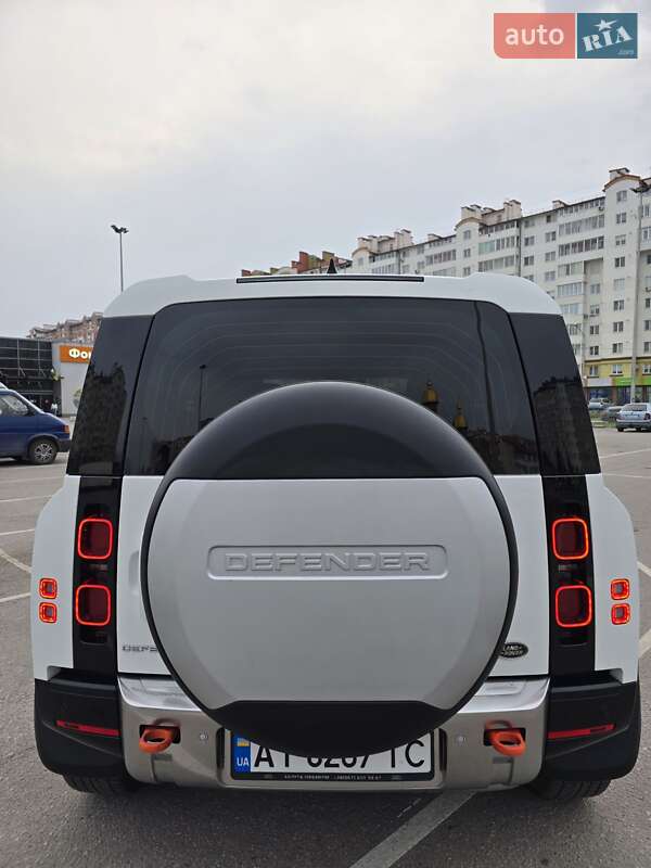 Позашляховик / Кросовер Land Rover Defender 2022 в Івано-Франківську